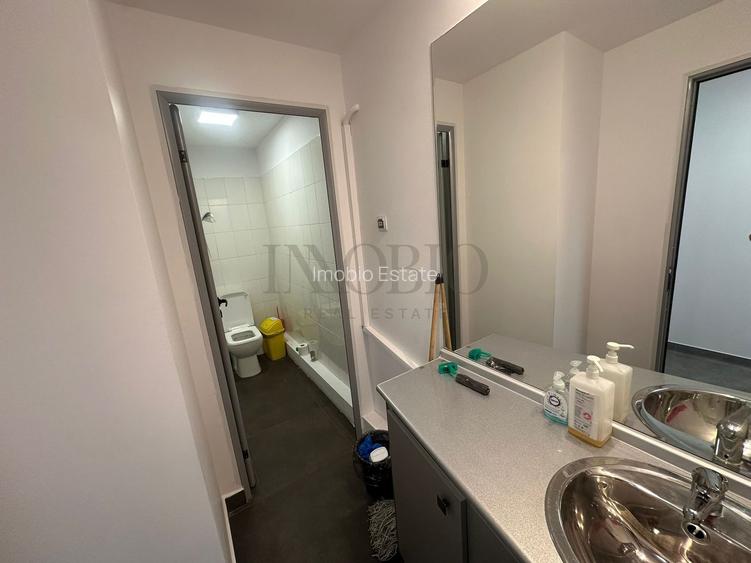 Spatiu comercial | Clinica medicala | Loc de parcare | Bd. Ferdinand - 20