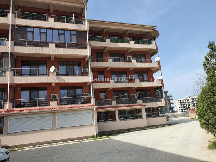 Mamaia Sat-malul lacului, apartament 2 camere,70mp, mobilat,utilat, parcare - 35