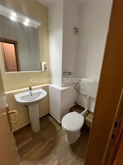 Spatiu de birouri renovat, Centrul Civic, Brasov - 13