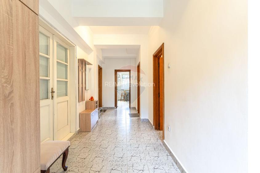 VILĂ 7 CAMERE| POIANA MĂRULUI| 2233MP TEREN| PRIVELIȘTE PANORAMICĂ - 4