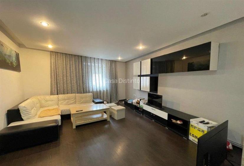 Casa cu 4 camere zona Centru vechi - 14