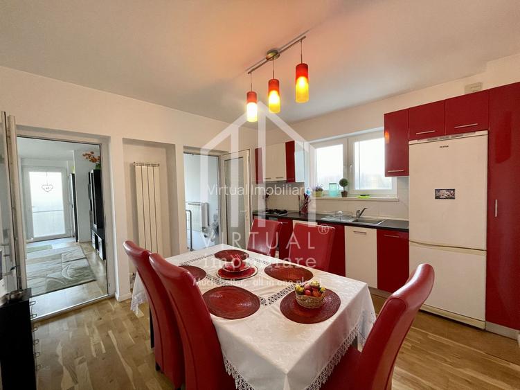 Vila 8 camere,5 bai,garaj,poarta automatizata,360mp utili-zona Tilisca - 4