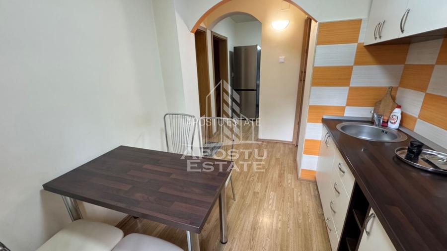 Apartament cu 2 camere, de închiriat, zona Medicină - 5