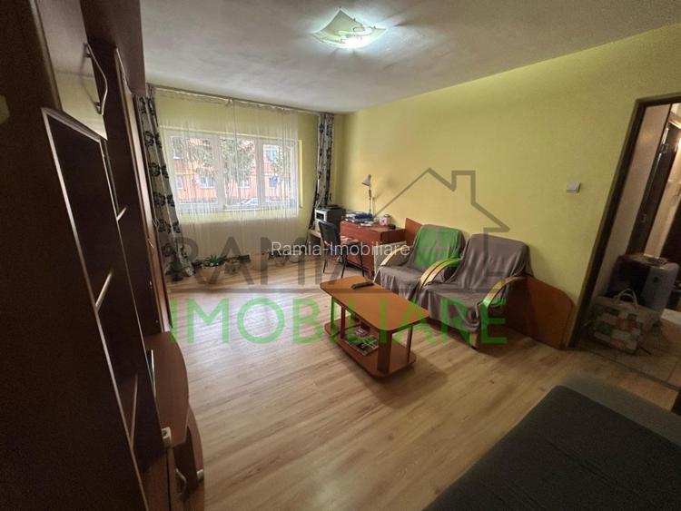 Apartament 3 Camere Deosebit – Cartier Tractorul - 3