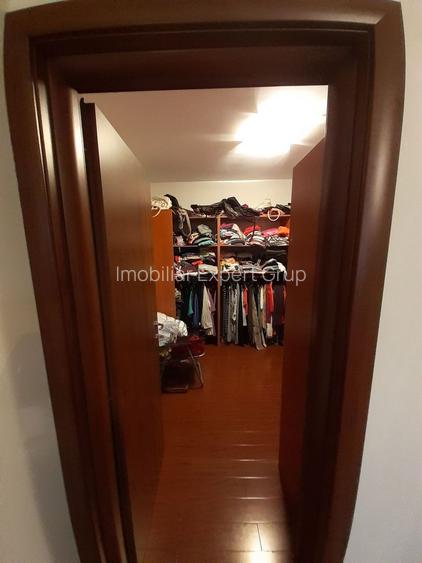 Saftica Ilfov Vila 257mp, 6 camere, Curte Teren 1227 mp, nou 2015 - 24