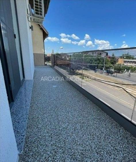 Apartament 3 Camere | 2 Bai | Damaroaia - 8