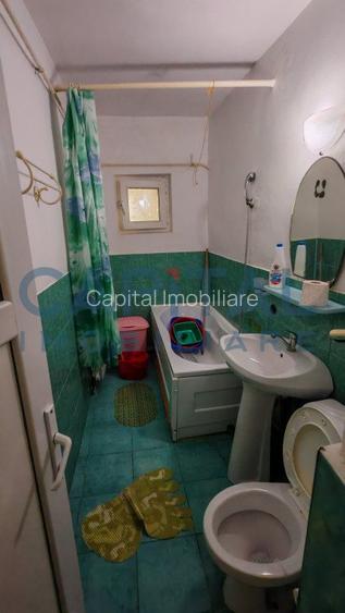 De vanzare apartament spatios cu 4 camere decomandate, zona garii, Comision 0% - 18