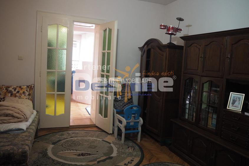 VAND CASA 3 CAMERE,POD,PIVNITA,2 GARAJE,FOISOR,DEJ - 13