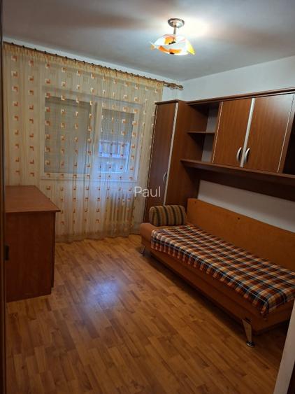 Apartament cu 4 camere Craiovita - 2