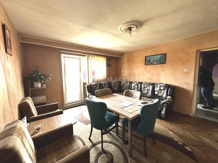 Apartament 3 Camere Vanzare CETATE Flanco Etaj 1, Nefinisat, Centrala Termopane - 4