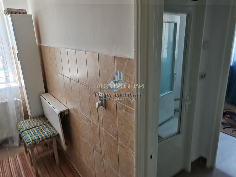 Apartament 4 camere, decomandat, 65 mp, Calea Romanului - Rate - 7