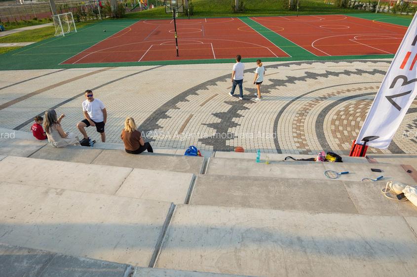 Dacă ai putea să ai un parc privat de 1,6 ha „la tine în curte”? - 7