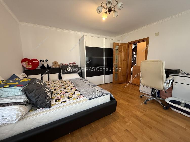 Casa individuala 7 camere 4 Bai | 764 mp Teren | Zona Planetelor Giroc - 15