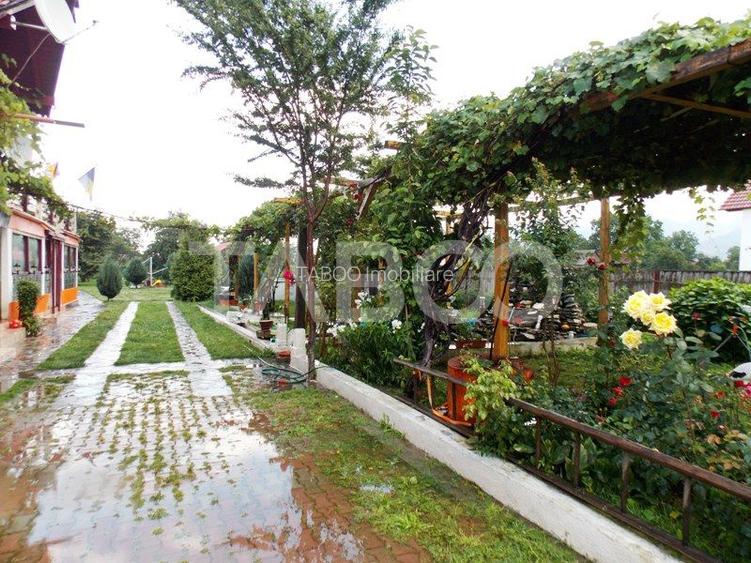 Pensiune la cheie 13 camere  15 locuri parcare si teren 3000 mp - 14