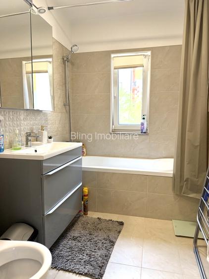 Apartament de 53 mp utili,parcare  , etaj 1,bloc nou, zona Eroilor - 11