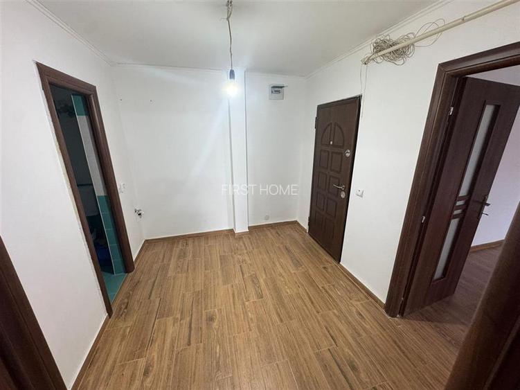 Ap 2 cam, 60 mp utili, et 2/3, hol patrat logie si balcon,renovat ! - 13