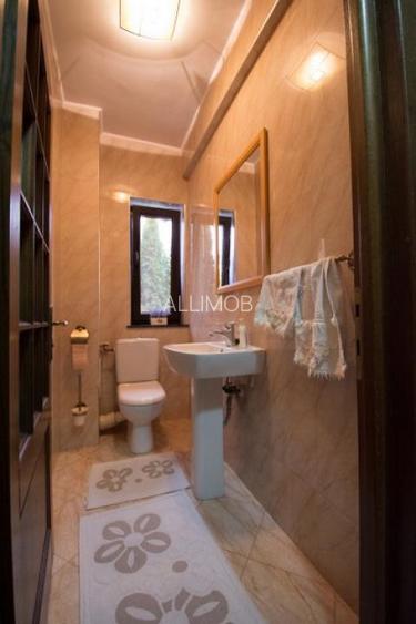 Vila 4 camere  cu piscina in Bucov. - 27