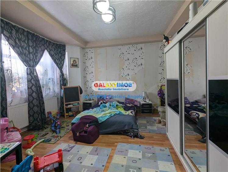 Calea Calarasilor,tot etaj 1  1, supr.util 200 mp,garaj,curte,pod inal - 21