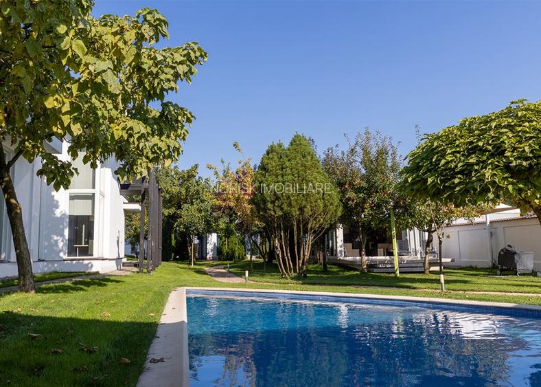 Private Estate lângă București | Vilă, Piscină & Sport Court - 42