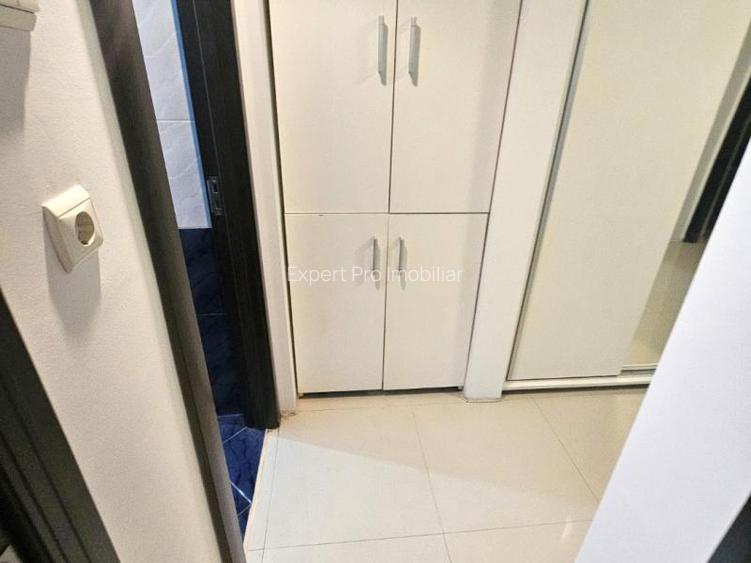 Gorjului Piata Politie Et.2 din 4 Dec Mobilat Utilat Parcare Merita Vazut - 16