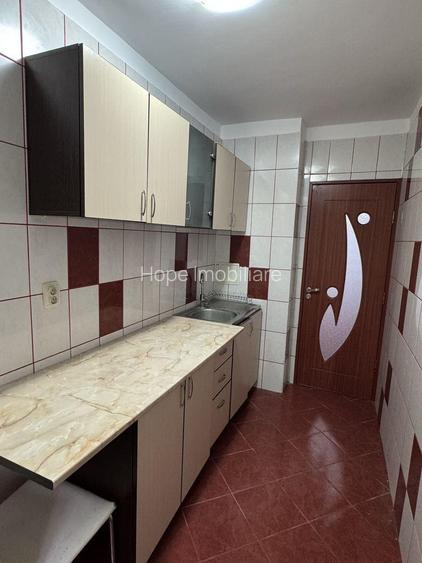 Aparatorii Patriei-Aleea Tomesti-Garsoniera-decomandata - 5