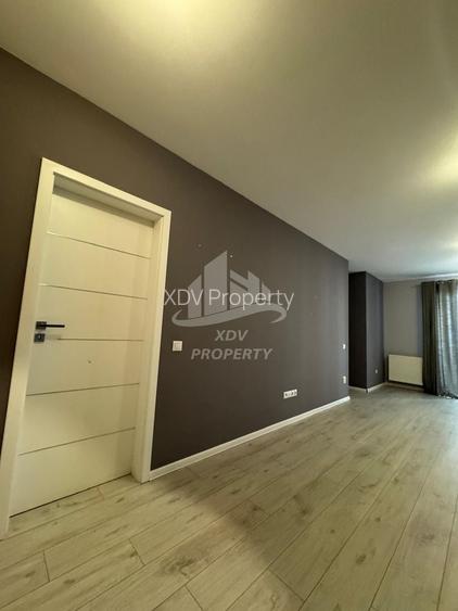 Apartament 4 camere decomandat , 2 bai, 2 balcoane,  90mpu , Parcare - 12