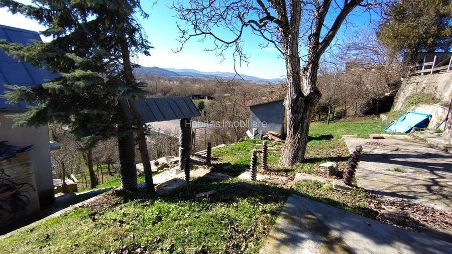 Teren intravilan de 1560 mp, front de 26 m, cu casa S+P, in Grigorescu - 8