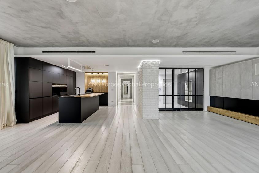 Penthouse Cartierul Francez: Armonie de Spațiu, Lumină și Liniște - 3