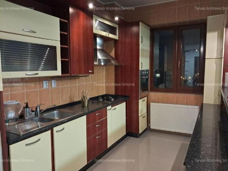 Închiriere Apartament 3 camere în Herastrau cu terasa