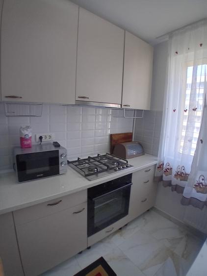 6 Minute Metrou Obor- Mall Veranda- Apartament 3 Camere TOTUL COMPLET NOU