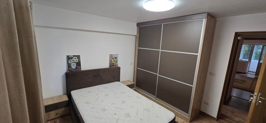Apartament 3 camere de vanzare, la cheie, etajul 1, Focsani