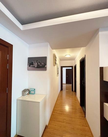 Apartament de 3 camere, 125 mp, disponibil imediat, centrala, balcon, Aviației
