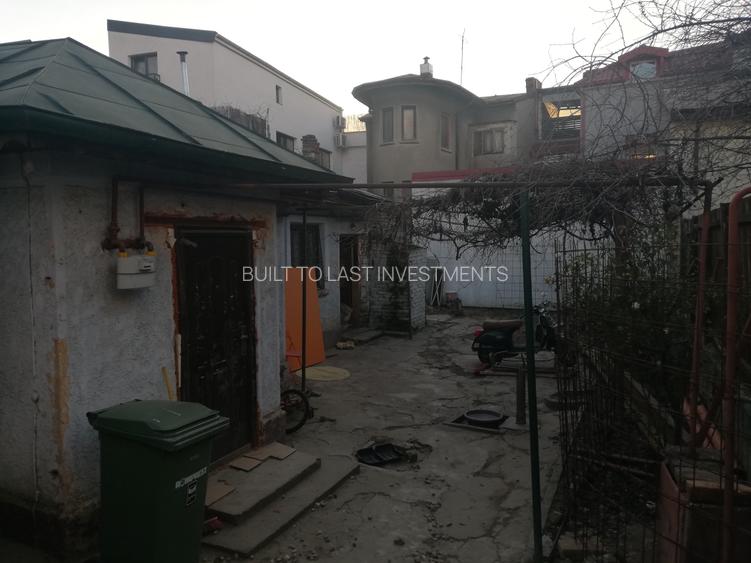 Piata Victoriei A.I.Cuza teren cu casa demolabila - 4