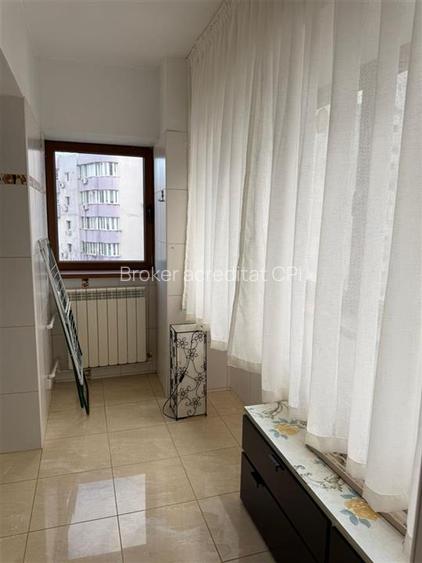 APARTAMENT 3 CAMERE DE INCHIRIAT NERVA TRAIAN UNIRII - 13