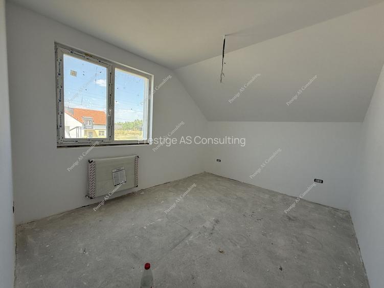 Duplex 4 Camere | P+1 | Calea Sagului-Unitatea Militara - 17