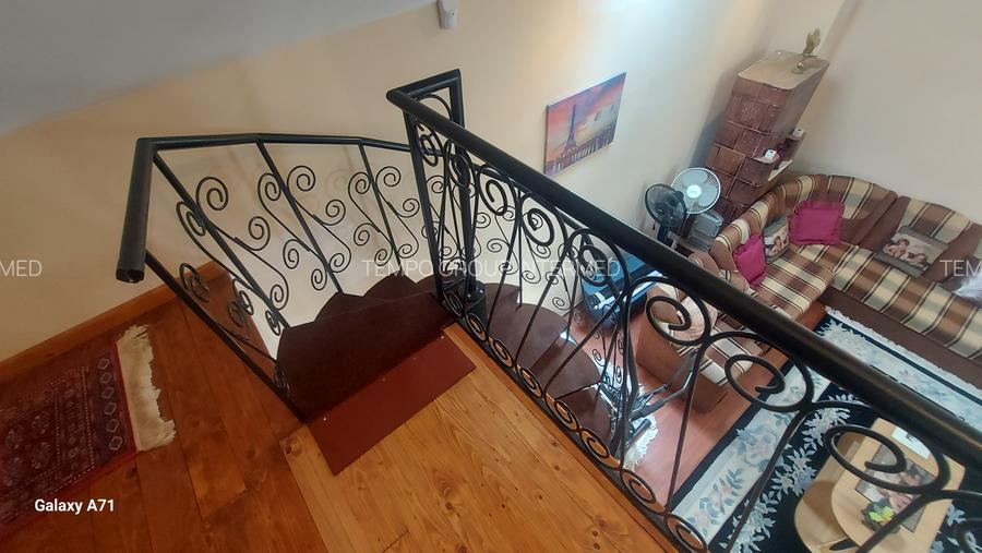 Snagov- Gruiu- Santul Floresti -Proprietate cu stil pentru oameni gospodari! - 12
