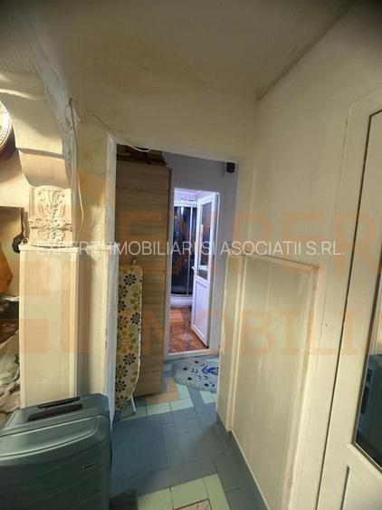 Apartament 4 camere, situat in zona Inel II - 9
