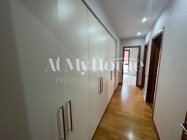 Penthouse Spectaculos cu 4 camere, partial mobilat, terase, 2 parcari - 11