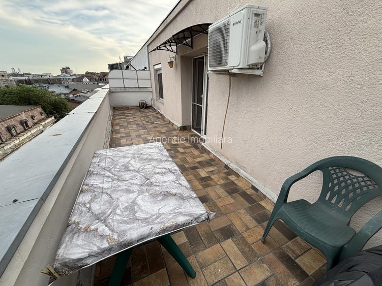 3 Camere - Centrul Vechi - Strada Doamnei - Centrala Imobil - Terasa 20 mp - 17