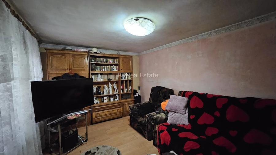 Piata Amzacea - casa 3 camere (suprafata totala teren 114 mp ) - 15