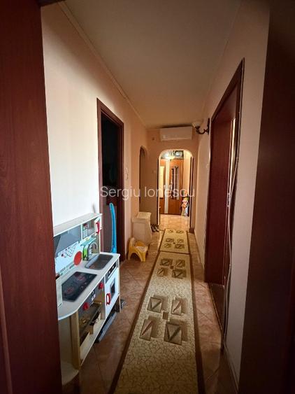 Apt. 2 camere, cu vedere integral pe spate - 9