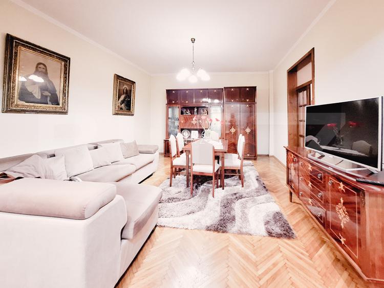 Casa cocheta in zona centrala cu potential si functionalitate excelenta - 2