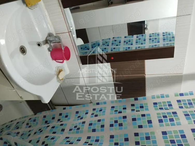 Apartament 3 camere semidecomandat zona Sagului - 8