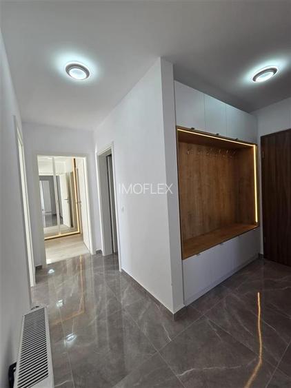 Apartament 3 camere, zona Tractorul - 10