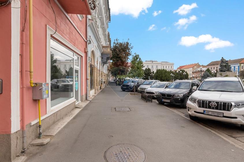 Spatiu comercial de 57mp de vanzare in Piata Avram Iancu Arad - 8