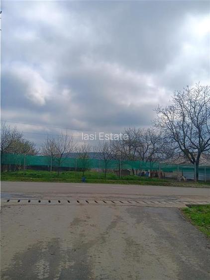 Aroneanu - Dorobant TEREN 46000mp PUZ realizat 59 de case la str principala cu t - 10