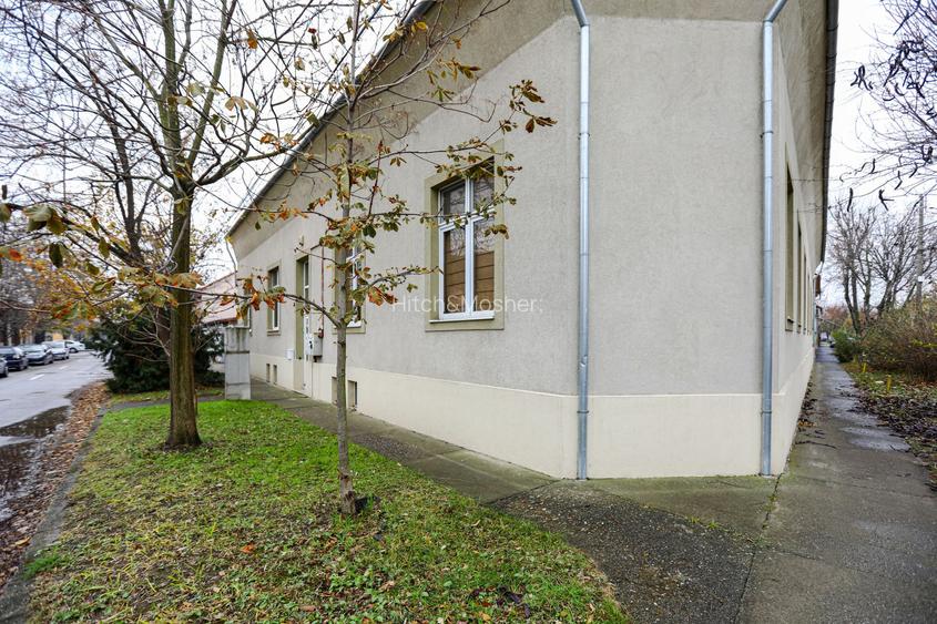 Infrastructură Premium pentru Afaceri IT - Disponibilă Acum - 55