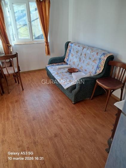 CASA  COMPLET PREGATITA PENTRU LOCUIT, CURATA COMPLET RENOVATA   - 11