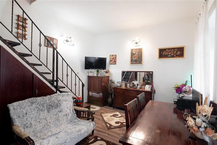 RECO Casa cu 3 Camere la Curte Comuna, Central, Oradea - 4