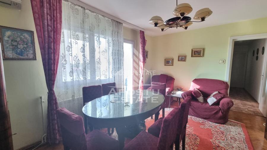 Aparatament 3 camere, centrala proprie, zona Circumvalatiunii - 2